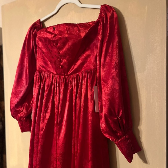 Alamour the label Paula Dress Elegant Wine Red Off-Shoulder - Picture 12 of 12